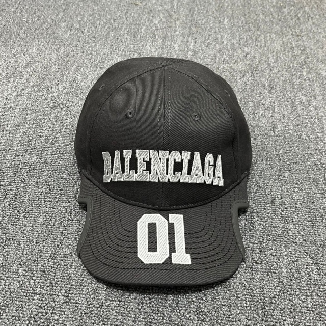 Fashion Cut Out Unisex Baseball Caps