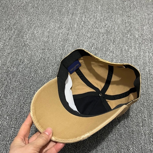 Fashion Embroidery Luxury Unisex Baseball Caps