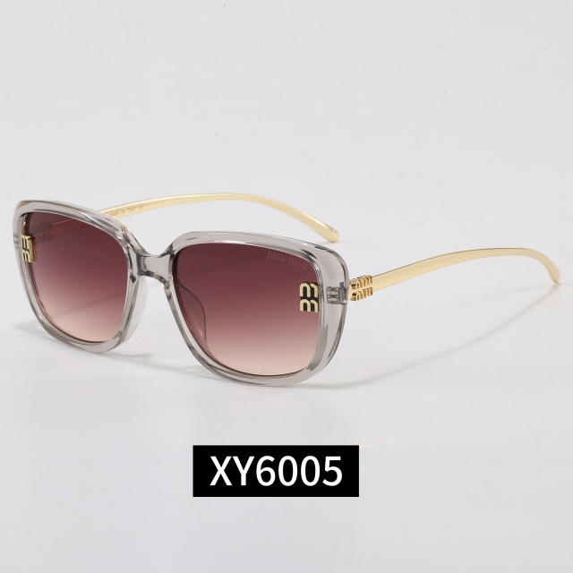 Classic Luxury Design Women Glasses