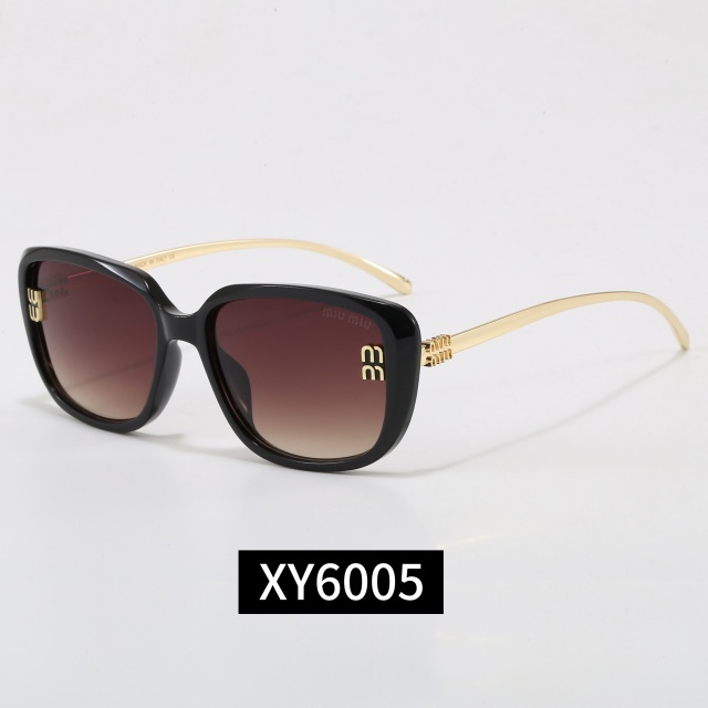 Classic Luxury Design Women Glasses