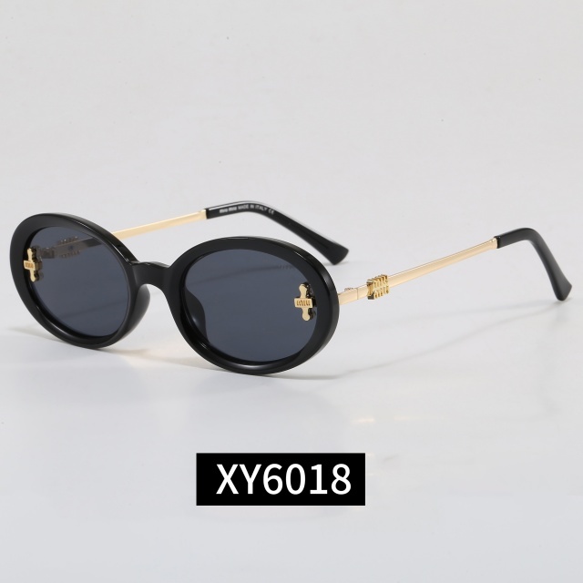 Oval Frame Retro Designer Glasses