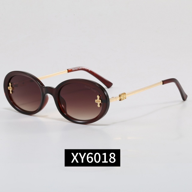 Oval Frame Retro Designer Glasses