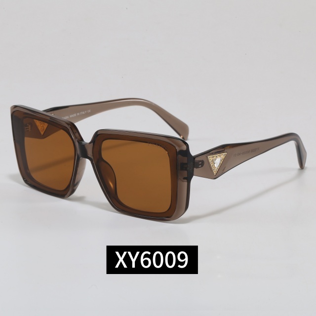Full Square Frame Diamond Sunglasses