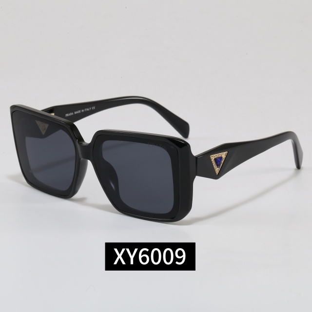 Full Square Frame Diamond Sunglasses