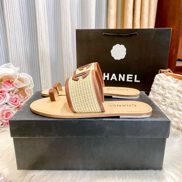 Chic Design Women Luxury Beach Slides