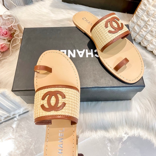 Chic Design Women Luxury Beach Slides