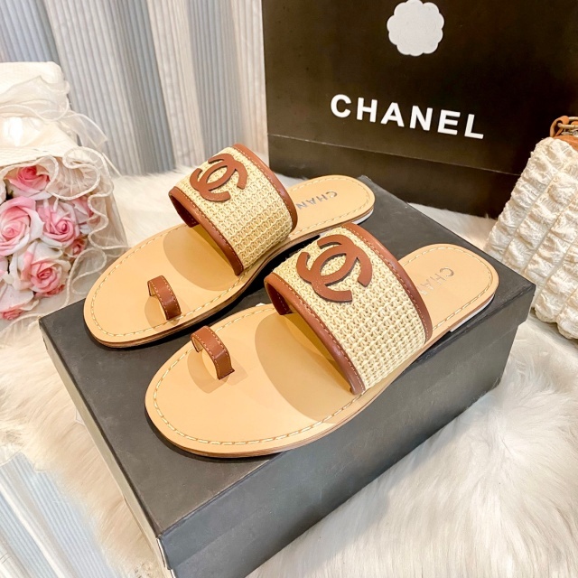 Chic Design Women Luxury Beach Slides