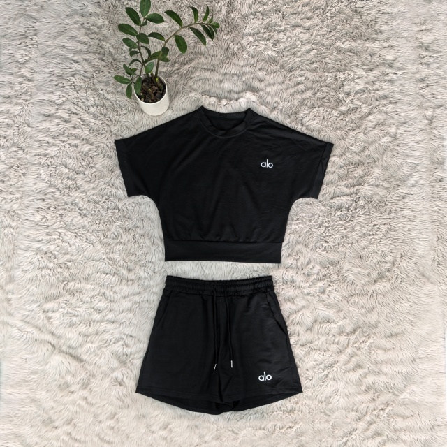 Fashion Embroidery Casual Sport Short Set