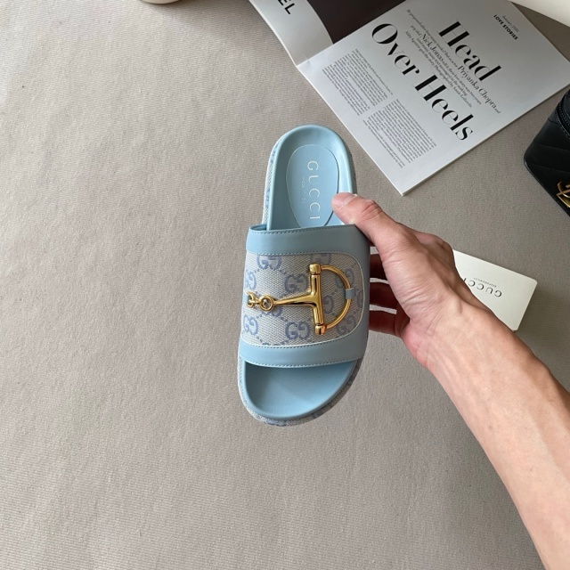 Luxury Fashion Thick-Soled Casual Slides