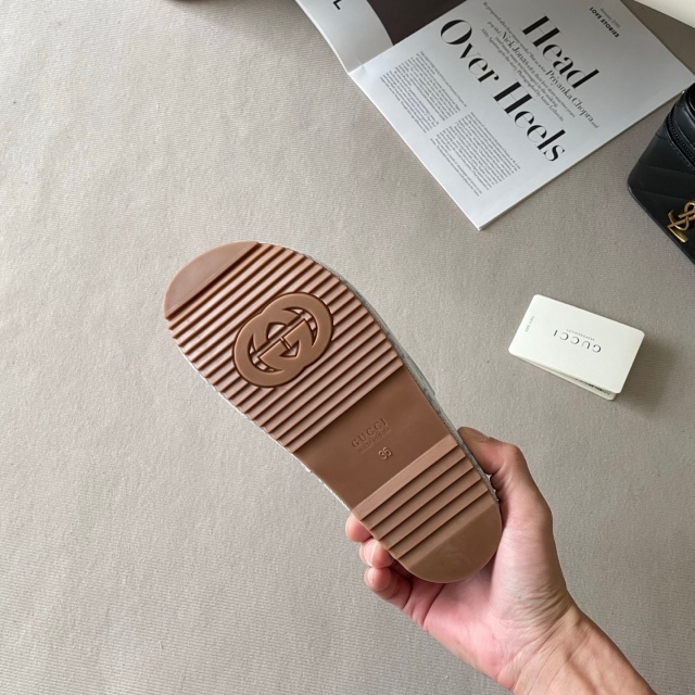 Luxury Fashion Thick-Soled Casual Slides