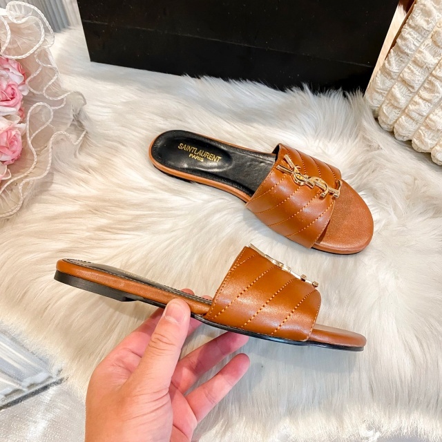 Metal Logo Leather Fashion Flat Slides