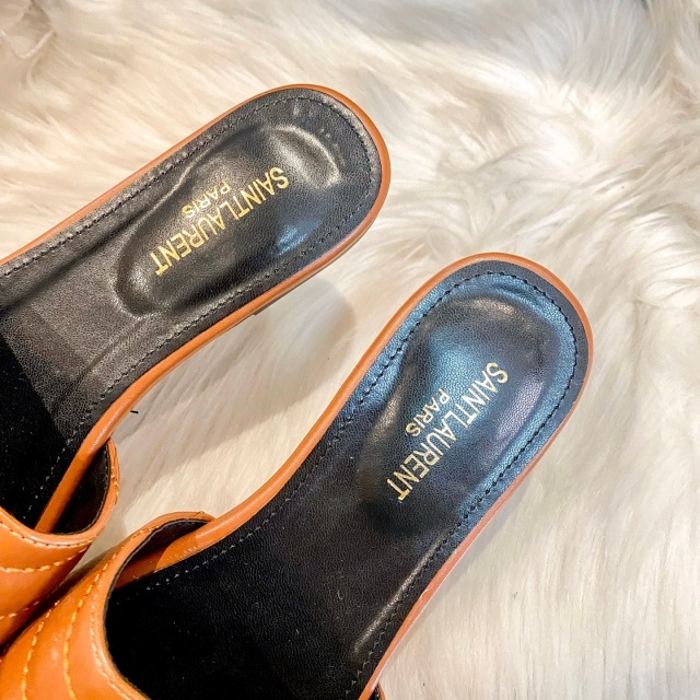 Metal Logo Leather Fashion Flat Slides
