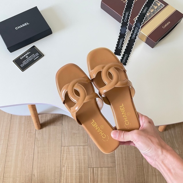 Fashion Leather Women Hollow Out Flat Slides