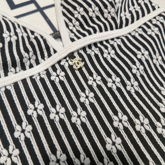 Fashion Metal Logo Striped One Piece Swimsuit