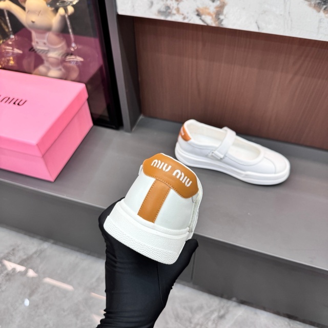 Luxury Fashion Hollow Out Mary Jane Shoes