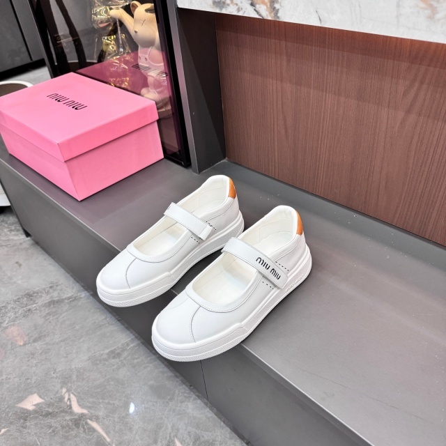 Luxury Fashion Hollow Out Mary Jane Shoes