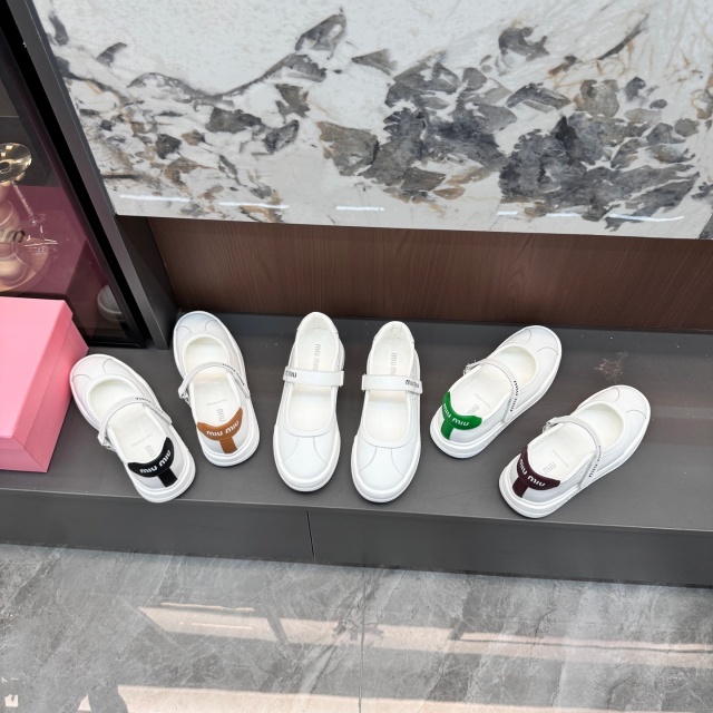 Luxury Fashion Hollow Out Mary Jane Shoes