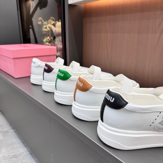 Luxury Fashion Hollow Out Mary Jane Shoes
