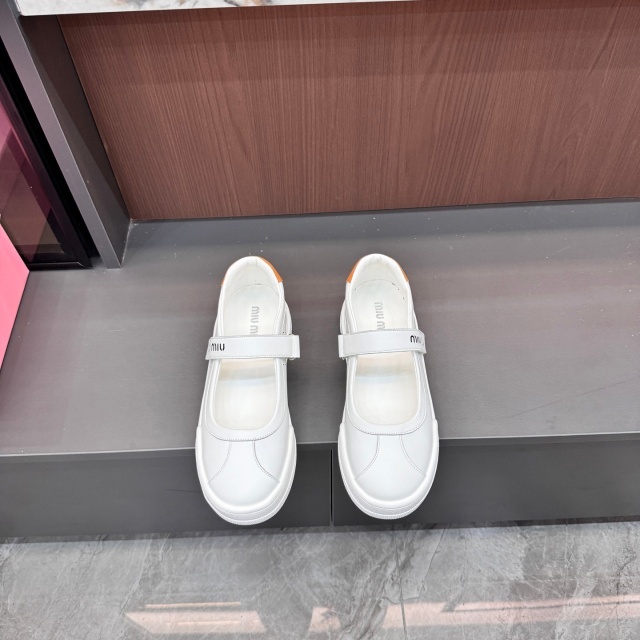 Luxury Fashion Hollow Out Mary Jane Shoes