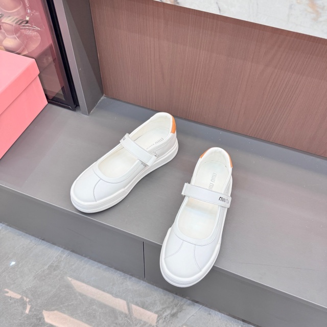 Luxury Fashion Hollow Out Mary Jane Shoes