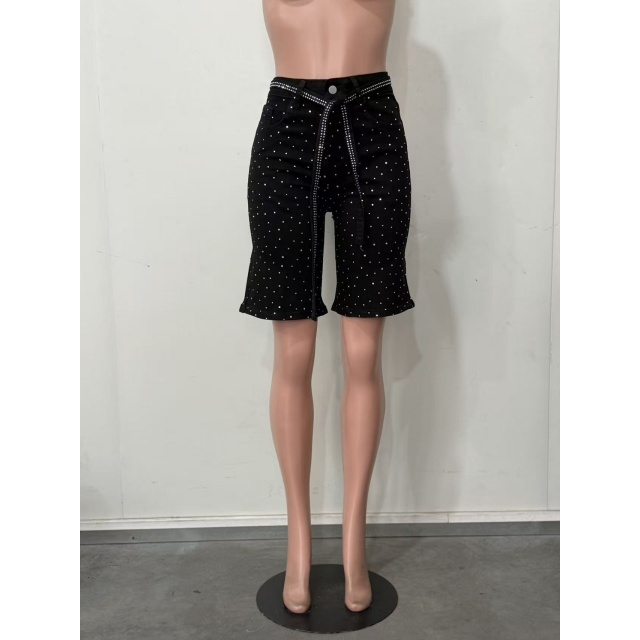 Rhinestoned Fashion Knee Legth Denim Jeans