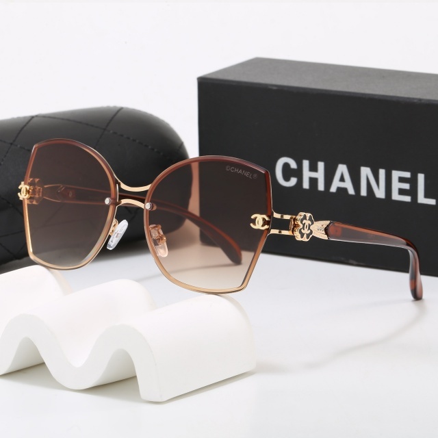 New Luxury Fashion Women Glasses