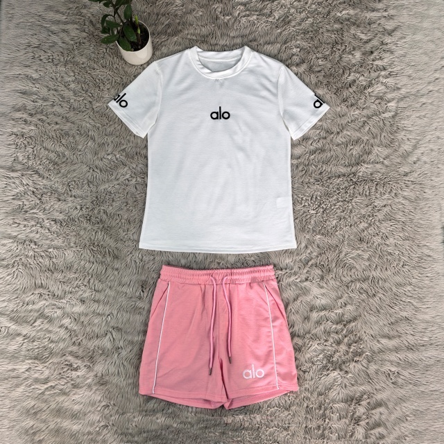 Fashion Embroidery Color Block Short Tracksuit Set