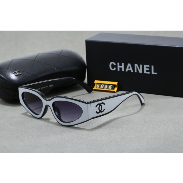 Classic Design Luxury Women Glasses