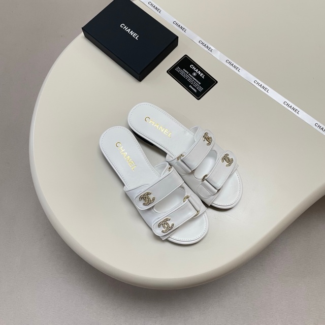 Fashion Rhinestones Velcro Flat Sandals