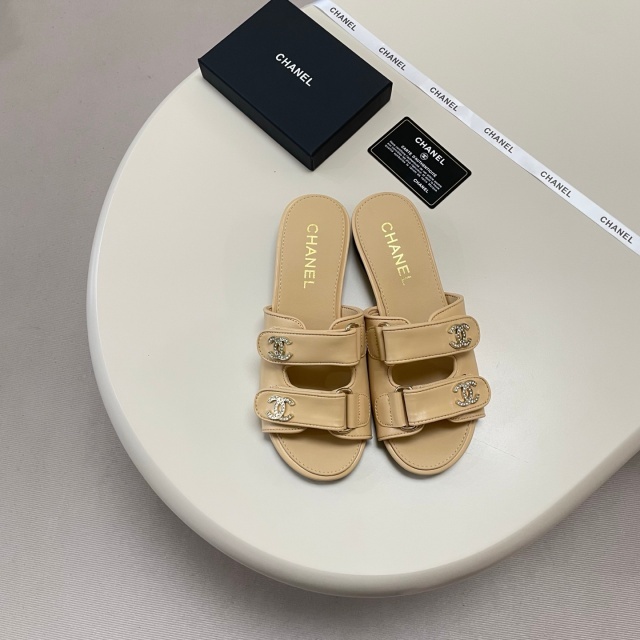 Fashion Rhinestones Velcro Flat Sandals