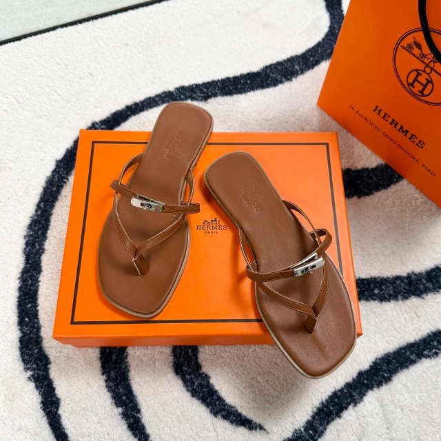 Luxury Fashion Women Beach Flip-Flops