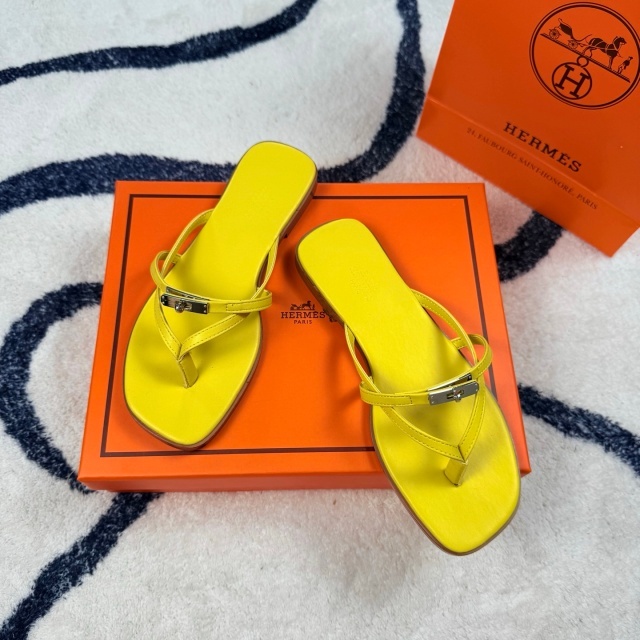 Luxury Fashion Women Beach Flip-Flops