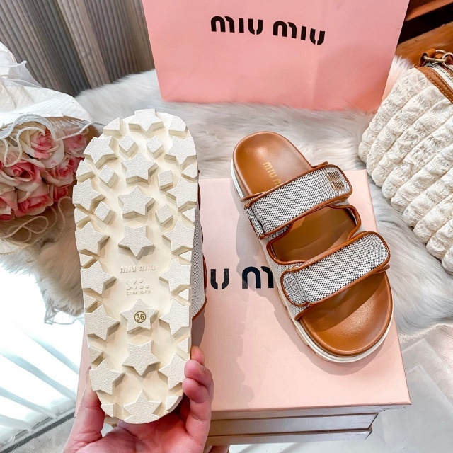 Luxury Fashion Women Velcro Flat Sandals