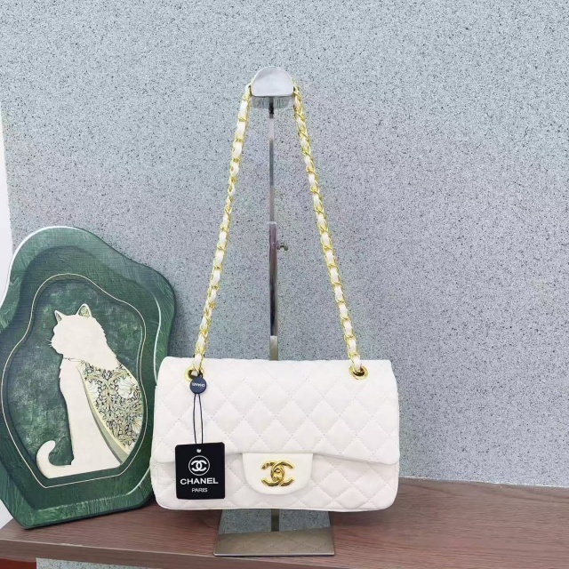 Metal Logo Leather Chained Women Purses
