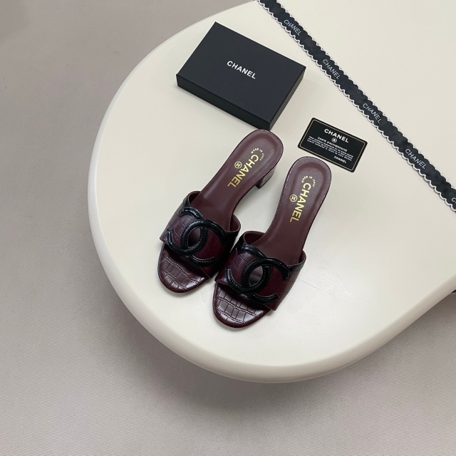Stone Pattern Leather Fashion Women Chunky Sandals