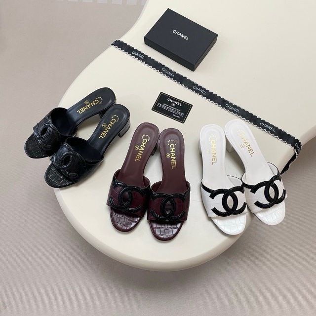 Stone Pattern Leather Fashion Women Chunky Sandals