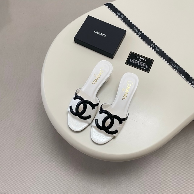 Stone Pattern Leather Fashion Women Chunky Sandals