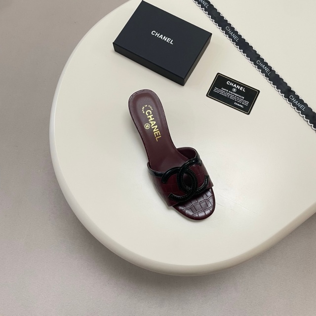 Stone Pattern Leather Fashion Women Chunky Sandals