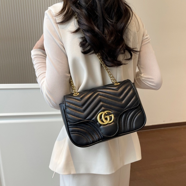 Chained Leather Fashion Luxury Messenger Bags