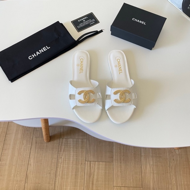 Chic Fashion Leather Hollow Out Flat Sandals