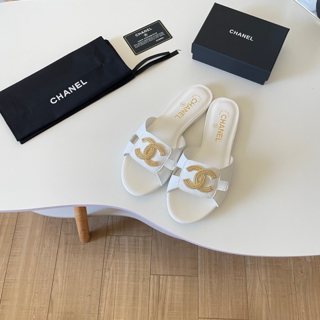 Chic Fashion Leather Hollow Out Flat Sandals