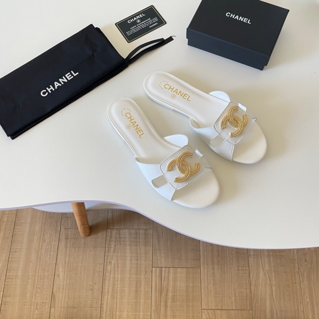Chic Fashion Leather Hollow Out Flat Sandals