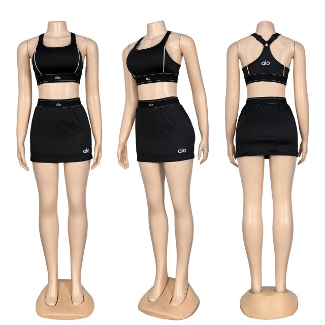 Fashion Embroidery Sport Shorts Skirt Set