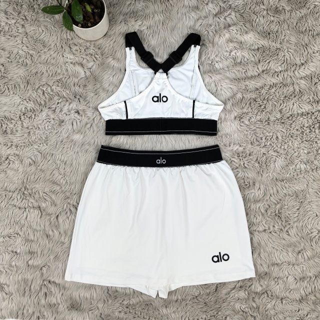 Fashion Embroidery Sport Shorts Skirt Set
