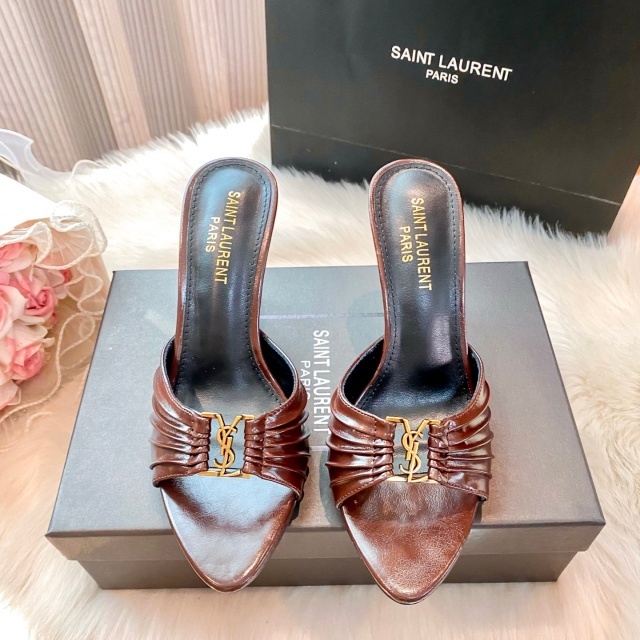 Metal Logo Hollow Out High Heeled Sandals