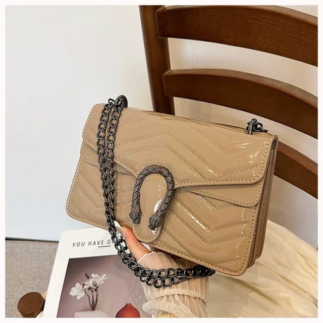 Chained Leather Fashion Women Handbags