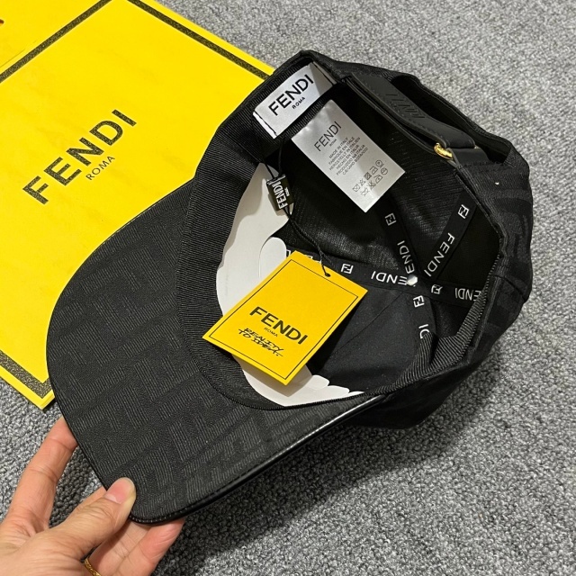 Chic Fashion Unisex Baseball Caps