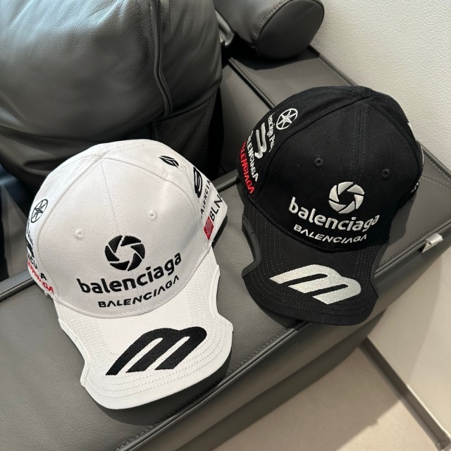 Fashion Embroidery Cut Out Baseball Caps