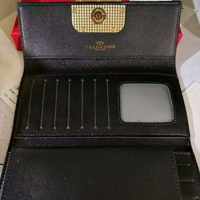 Fashion Metal Logo Leather Women Purses