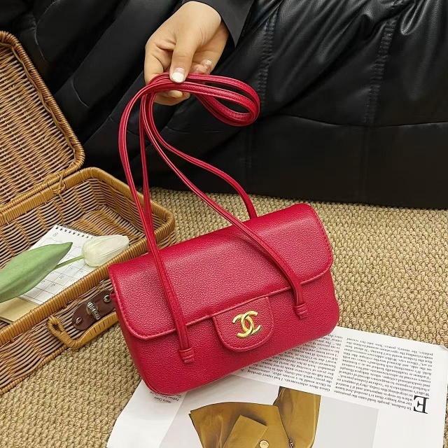 Metal Logo Leather Women Shoulder Bags